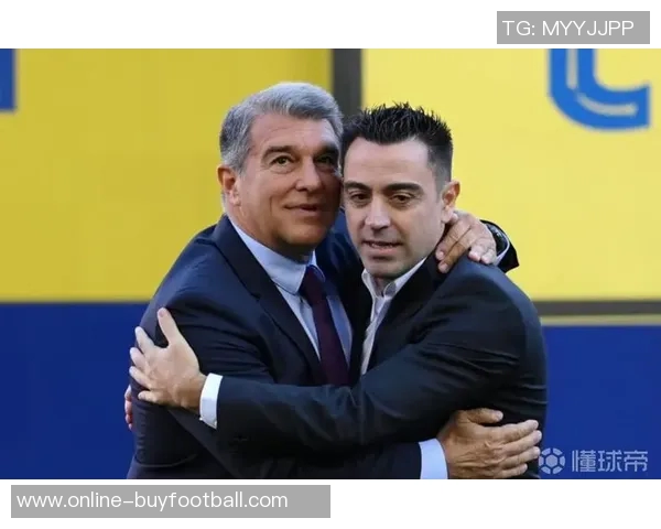 欧冠前夕拉波尔塔与弗里克会见莱万经纪人扎哈维探讨未来合作